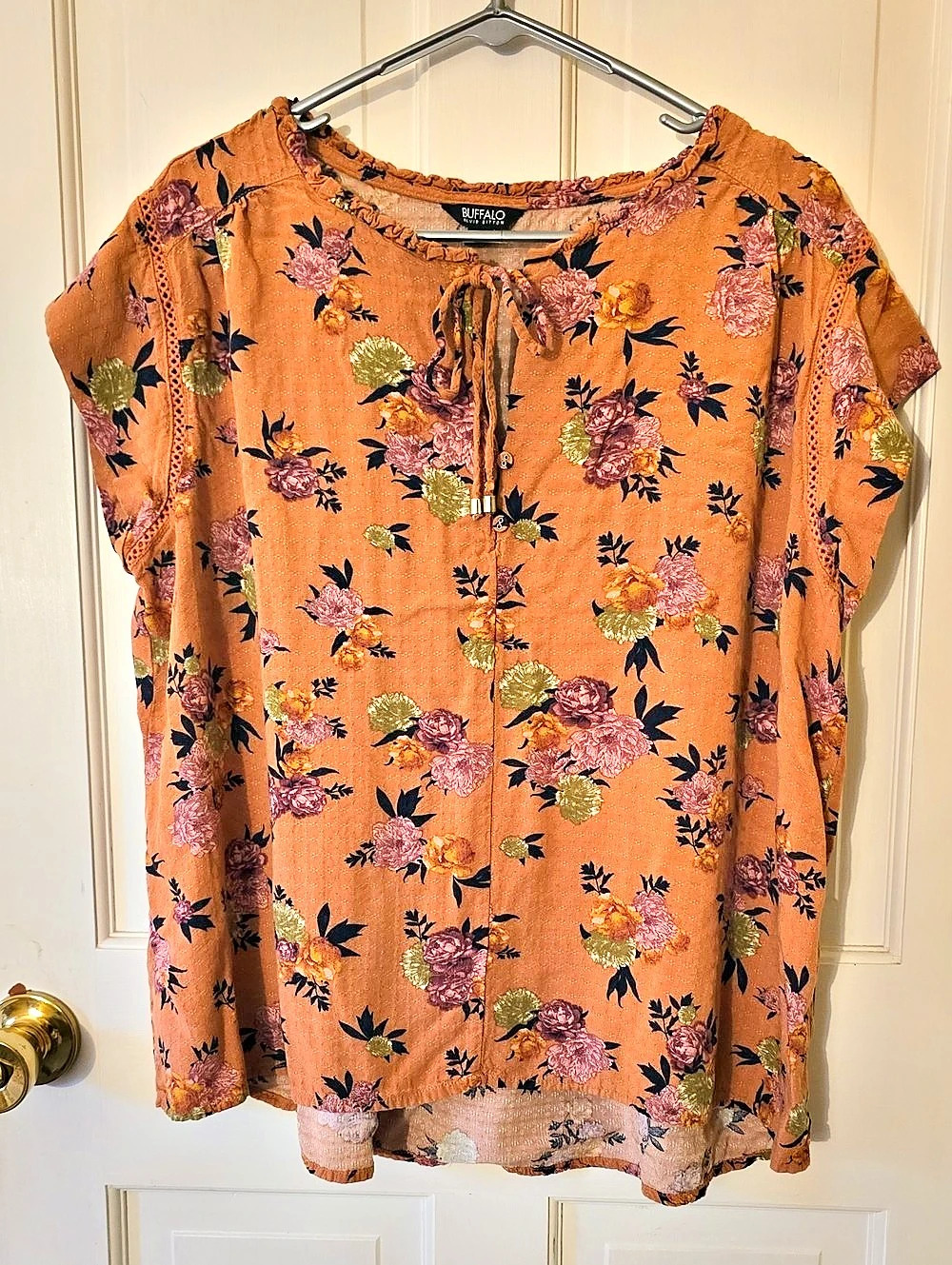 Buffalo David Bitton Dusty Rose Floral Clip Dot Blouse Size XL